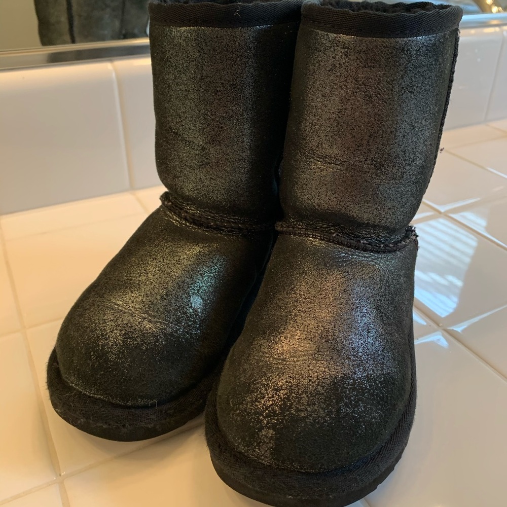 Ugg boots size 10
